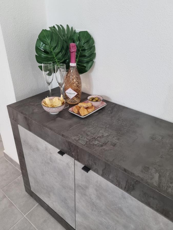 Mito Apartment Cagliari Buitenkant foto
