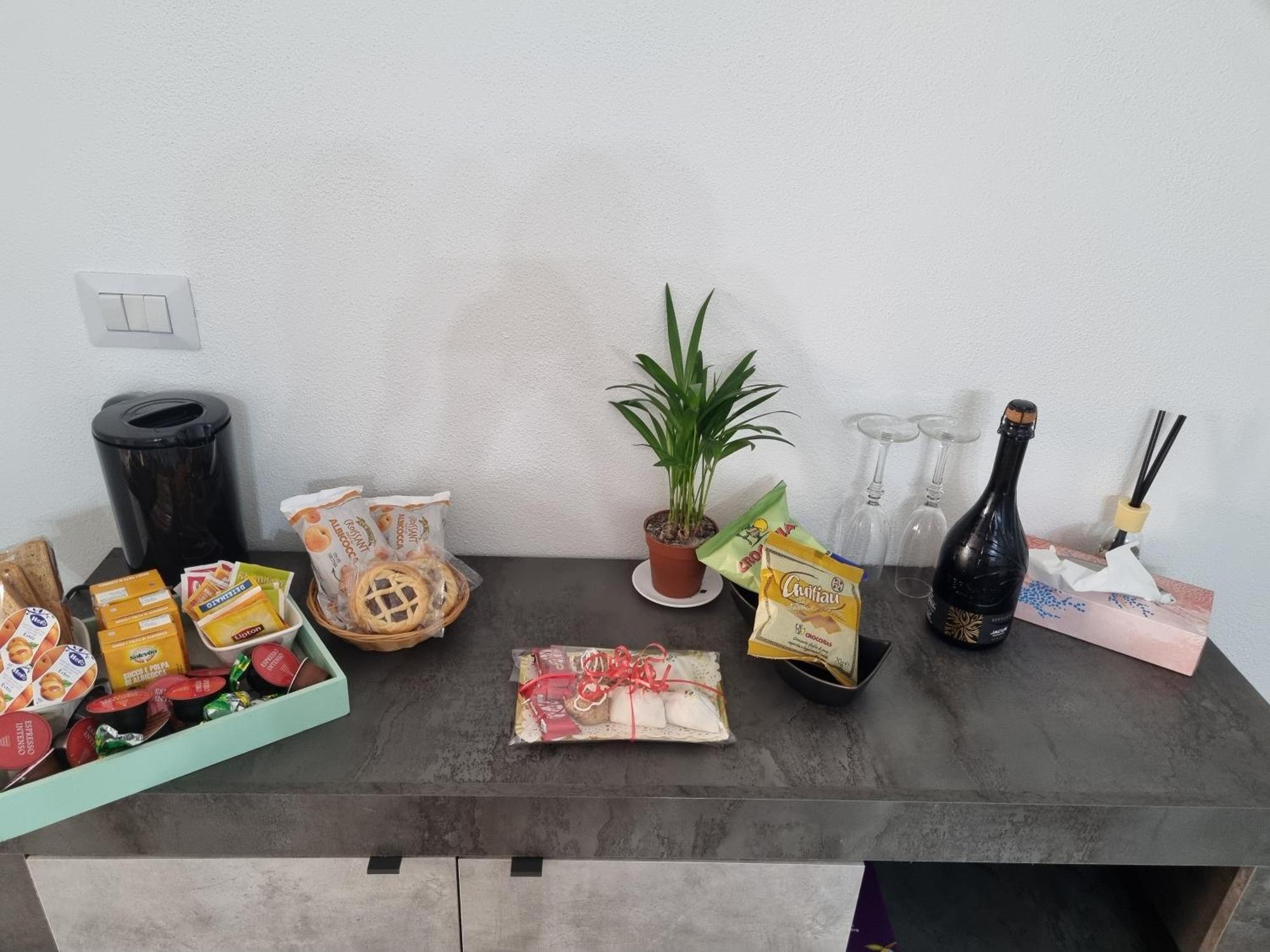 Mito Apartment Cagliari Buitenkant foto